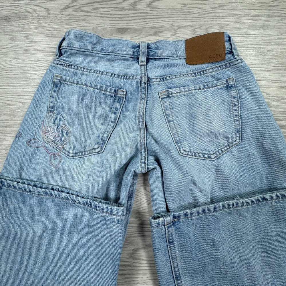 Aeropostale Women Jeans Super Low Rise Ultra Wide Leg Light Wash Floral Sz 28(?) - Picture 8 of 8